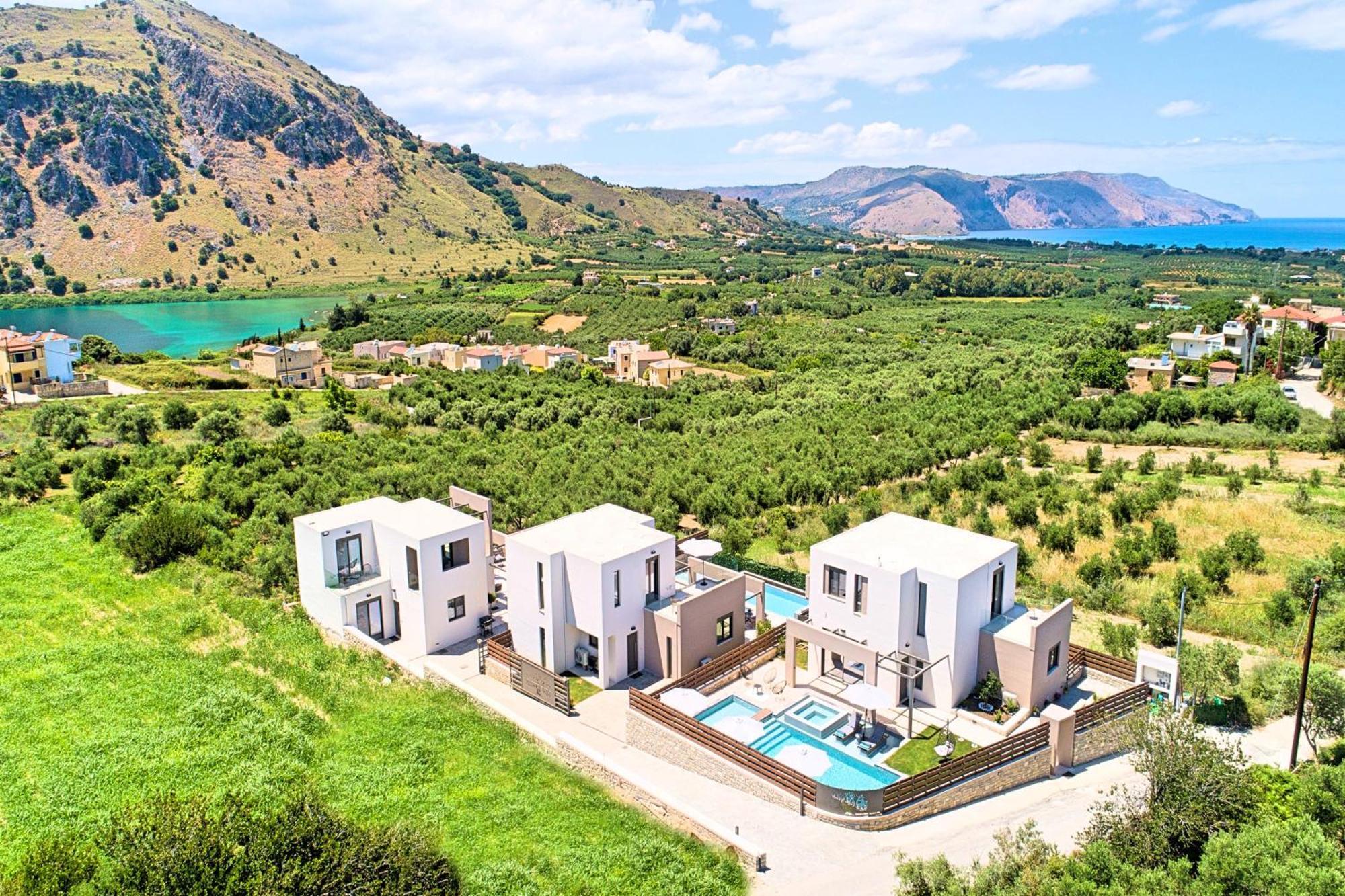 Minoas Villas Heated Pool Kournas Exterior photo